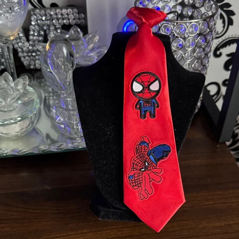 Red Spider-Man Kids Tie - Superhero Neckwear